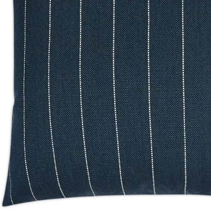 Contempo Neutrals Outdoor Pillows/Malibu Pinstripe Indigo